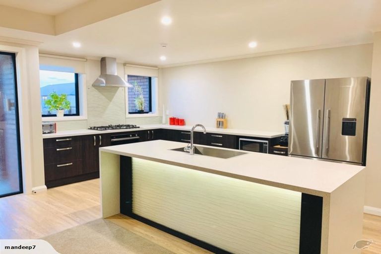 Photo of property in 98 Hoffman Court, Waikiwi, Invercargill, 9810