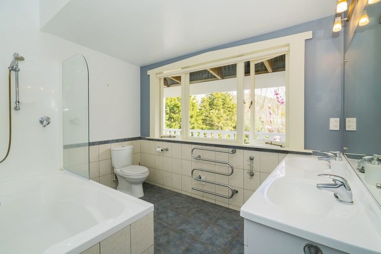 Photo of property in 49 Kaimarama Road, Kaimarama, Whitianga, 3591