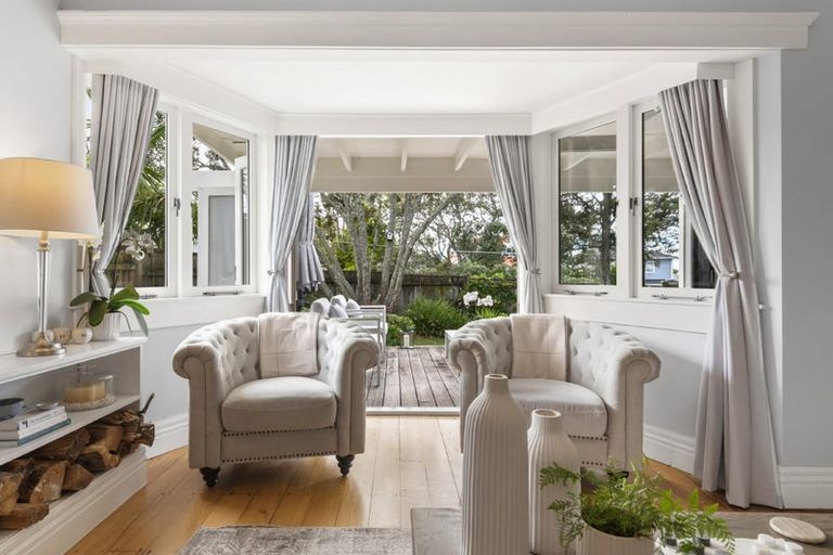 Photo of property in 41 Lake Road, Devonport, Auckland, 0624