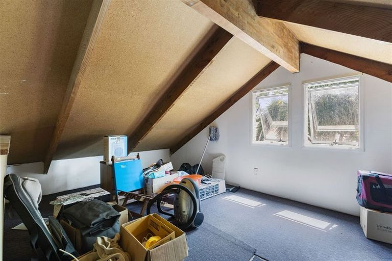 Photo of property in 10 Whites Road, Whitford, Howick, 2571