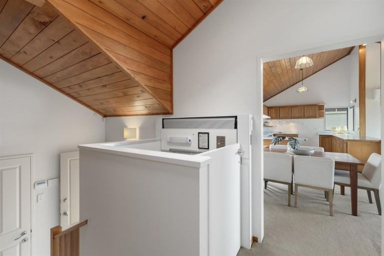 Photo of property in 9 Kohu Street, Orewa, 0931