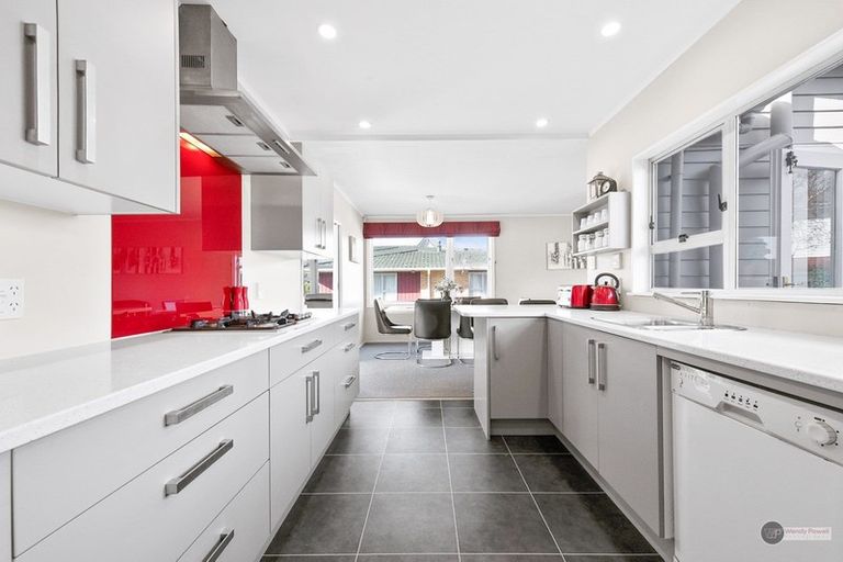 Photo of property in 24 Orr Crescent, Hutt Central, Lower Hutt, 5011