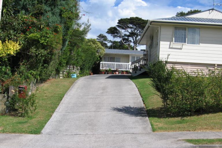 Photo of property in 9 Beverly Place, New Lynn, Auckland, 0600