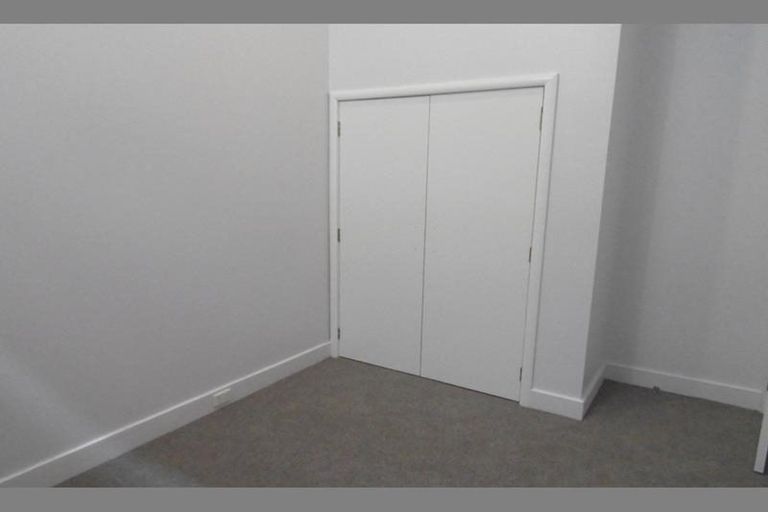 Photo of property in 5 Cheshire Street, Cannons Creek, Porirua, 5024