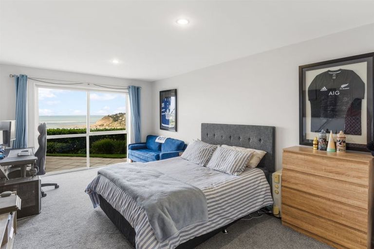 Photo of property in 79 Glenstrae Road, Redcliffs, Christchurch, 8081