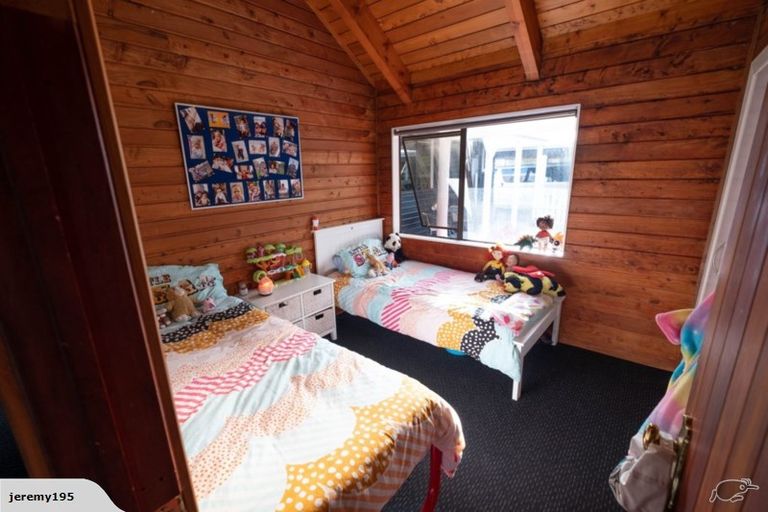 Photo of property in 113 Veale Road, Ridgewood, New Plymouth, 4371