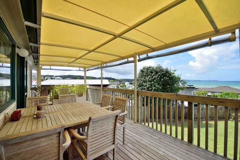 Photo of property in 20 Kotuku Place, Snells Beach, 0920