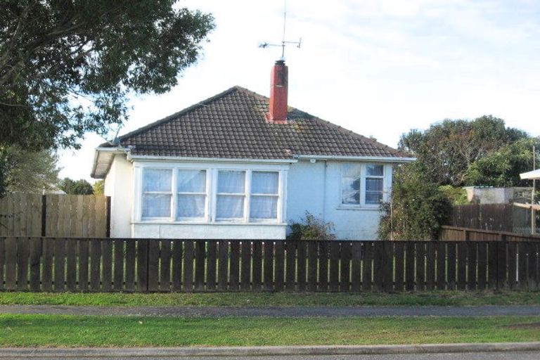 Photo of property in 65 Paul Crescent, Fairfield, Hamilton, 3214