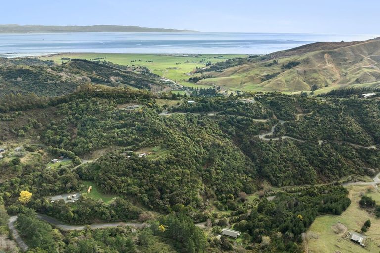 Photo of property in 68 Rayners Road, Hira, Nelson, 7071