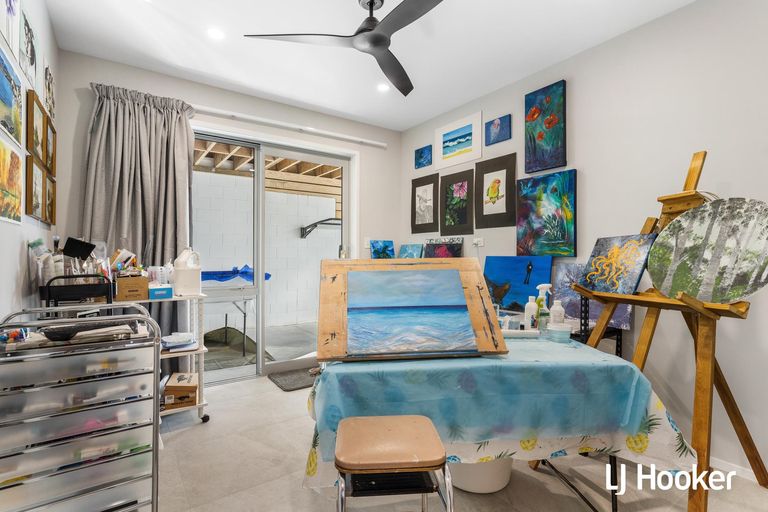 Photo of property in 12 Tohora View, Waihi Beach, 3611