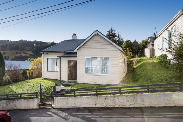 Photo of property in 15 Mechanic Street, North East Valley, Dunedin, 9010