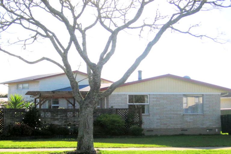 Photo of property in 57 Challinor Street, Pukete, Hamilton, 3200