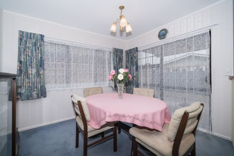 Photo of property in 6 Mckenzie Court, Terrace End, Palmerston North, 4410