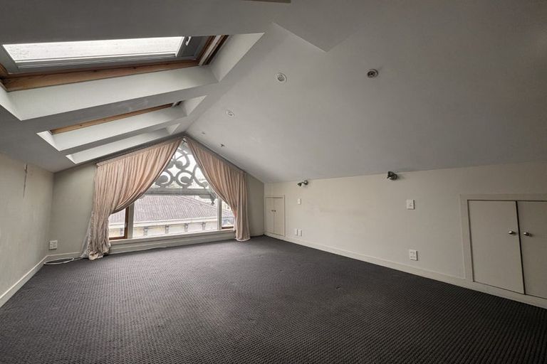 Photo of property in 195 The Terrace, Wellington Central, Wellington, 6011