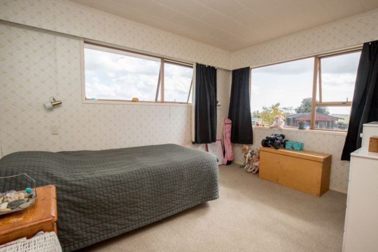 Photo of property in 13 Mahana Road, Ngatea, 3503