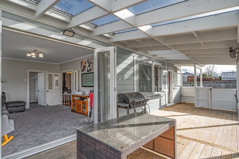 Photo of property in 6 Tararua Street, Masterton, 5810