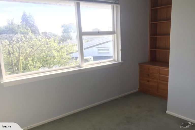 Photo of property in 12 Moorpark Place, Ilam, Christchurch, 8041