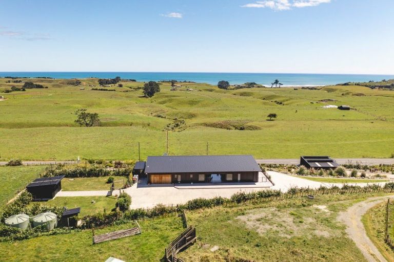 Photo of property in 574 Mokau Road, Mimi, Urenui, 4377