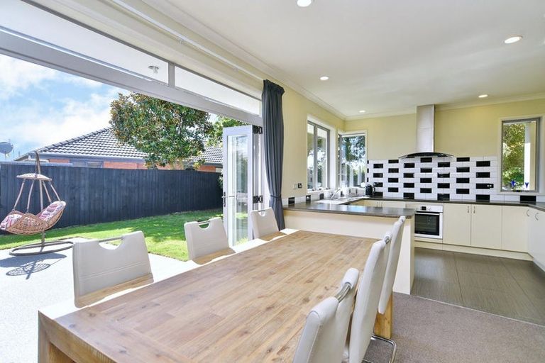Photo of property in 3 Puhara Avenue, Parklands, Christchurch, 8083