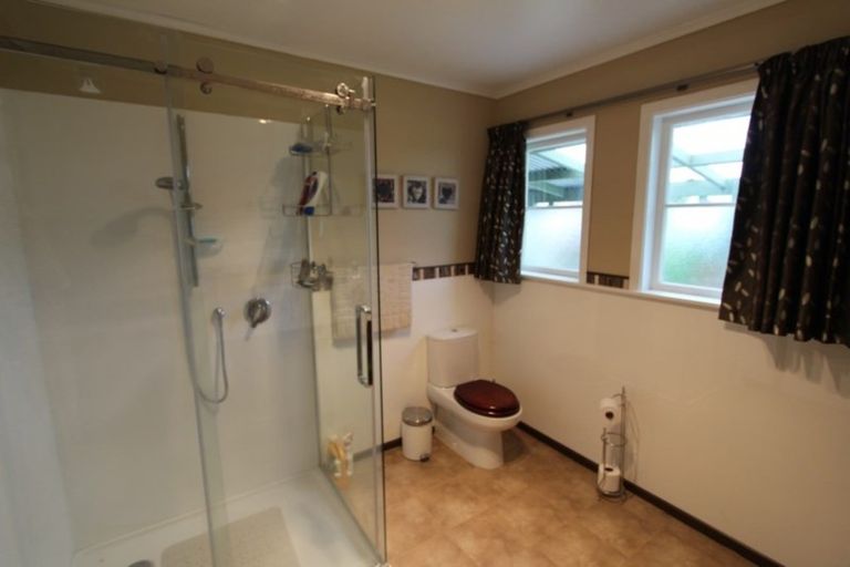 Photo of property in 15 Haswell Street, Eketahuna, 4900