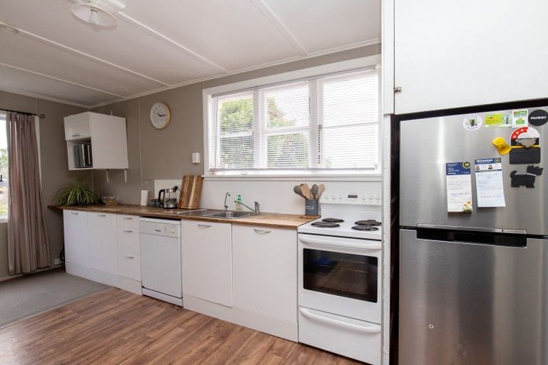 Photo of property in 6 Stanley Street, Kerepehi, Paeroa, 3671