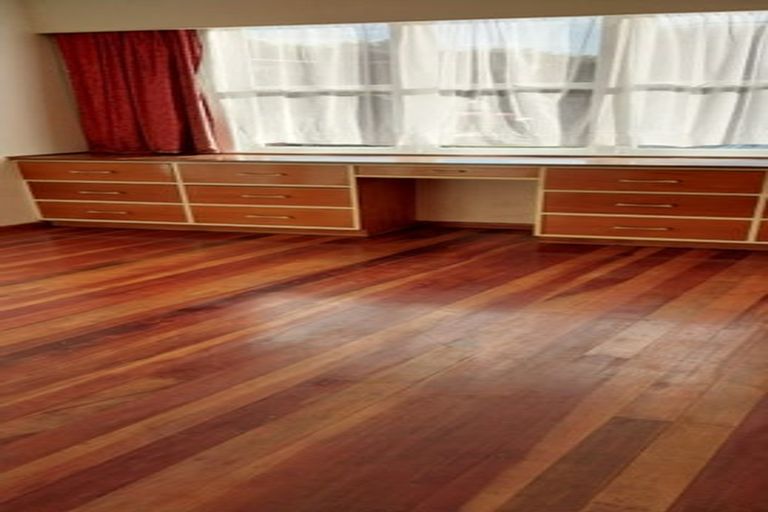 Photo of property in 31 Seabrook Avenue, New Lynn, Auckland, 0600