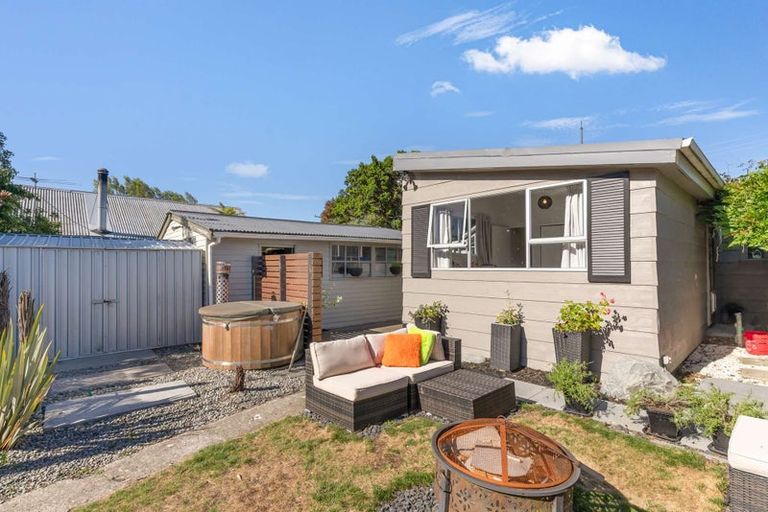 Photo of property in 47 Kings Avenue, Waikuku Beach, 7402
