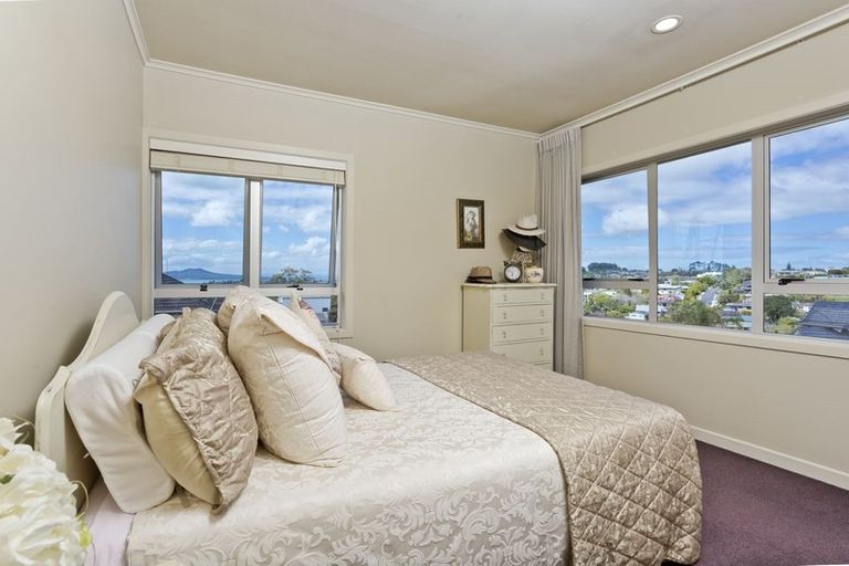 Photo of property in 1/42 Sunrise Avenue, Mairangi Bay, Auckland, 0630