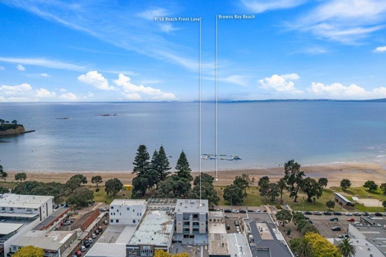 Photo of property in Esplanade Apartments, 9/16 Beach Front Lane, Browns Bay, Auckland, 0630