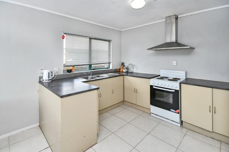 Photo of property in 1/19 Oratu Place, Manurewa, Auckland, 2102