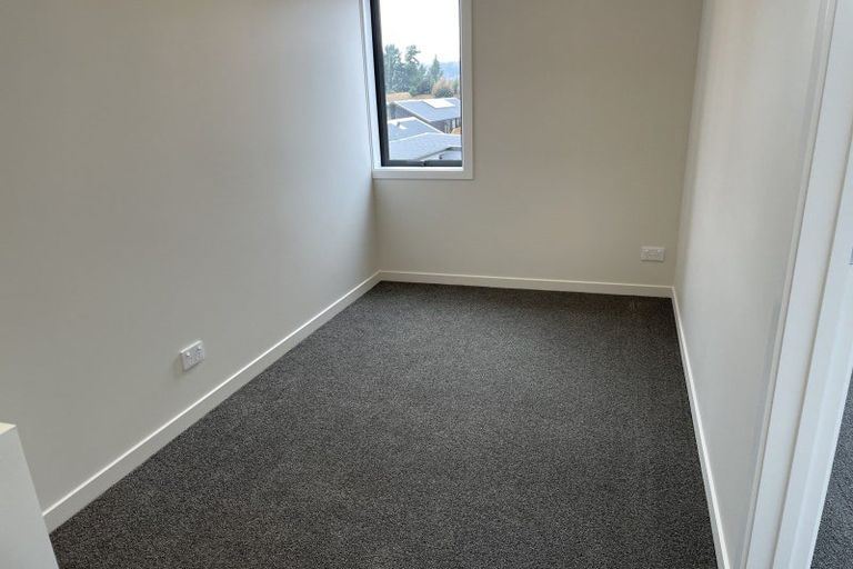 Photo of property in Northlake, 16 Glenavon Green, Wanaka, 9305