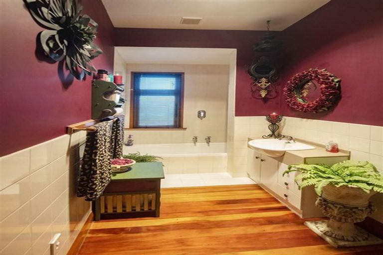 Photo of property in 75 Devon Street, Glenholme, Rotorua, 3010