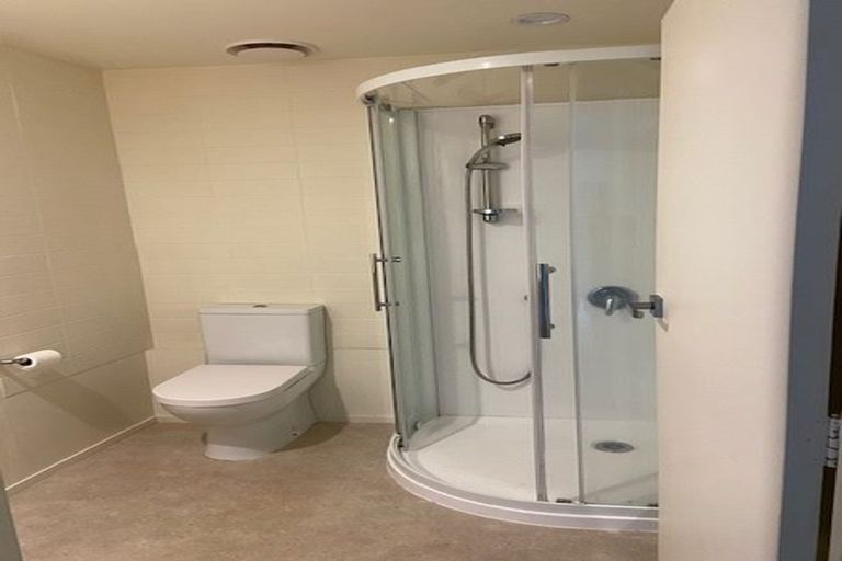 Photo of property in 5/66 Victoria Road, Devonport, Auckland, 0624