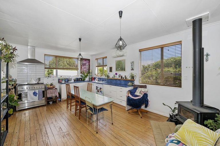 Photo of property in 65 Wharfe Street, South Hill, Oamaru, 9400