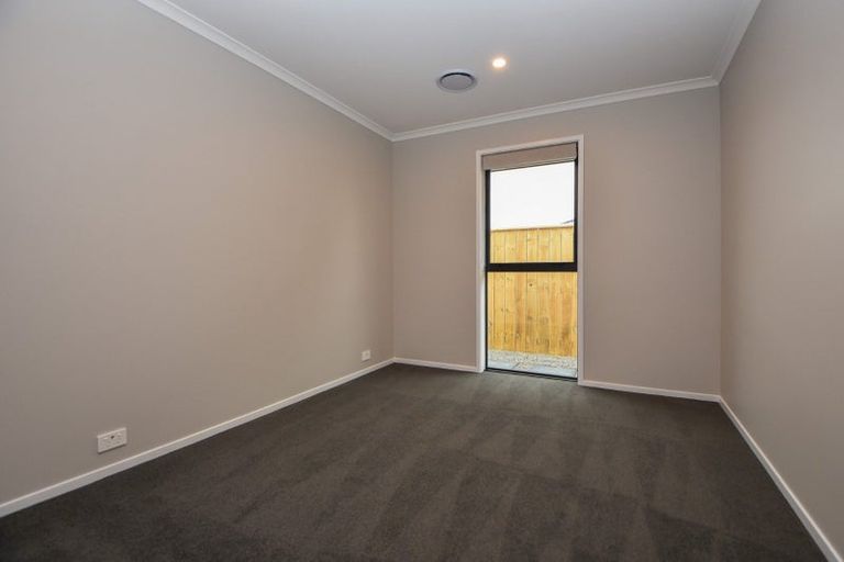 Photo of property in 28 Plains Avenue, Masterton, 5810