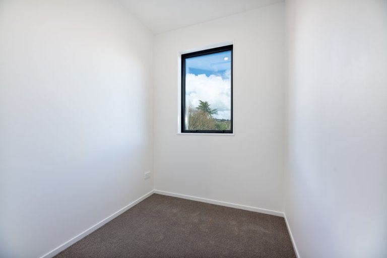 Photo of property in 3b Cadiz Place, Red Hill, Papakura, 2110