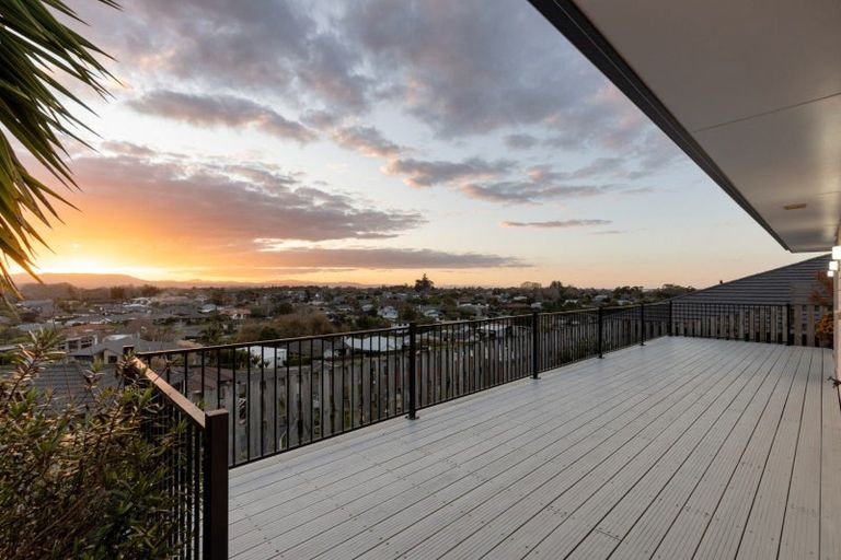 Photo of property in 25 Siemonek Rise, Bethlehem, Tauranga, 3110