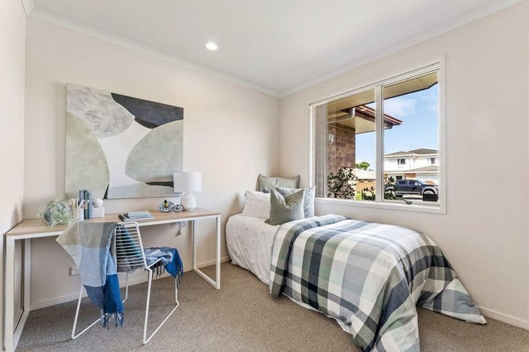 Photo of property in 44 Alec Craig Way, Gulf Harbour, Whangaparaoa, 0930