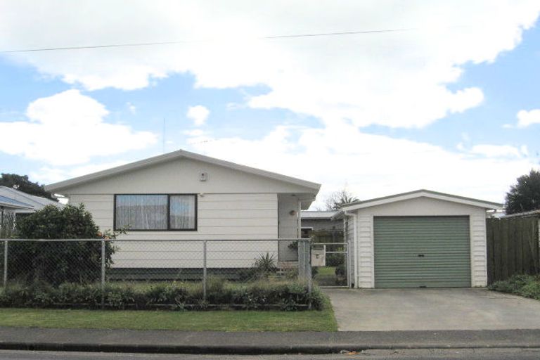 Photo of property in 2/3 Pembrook Street, Papakura, 2110