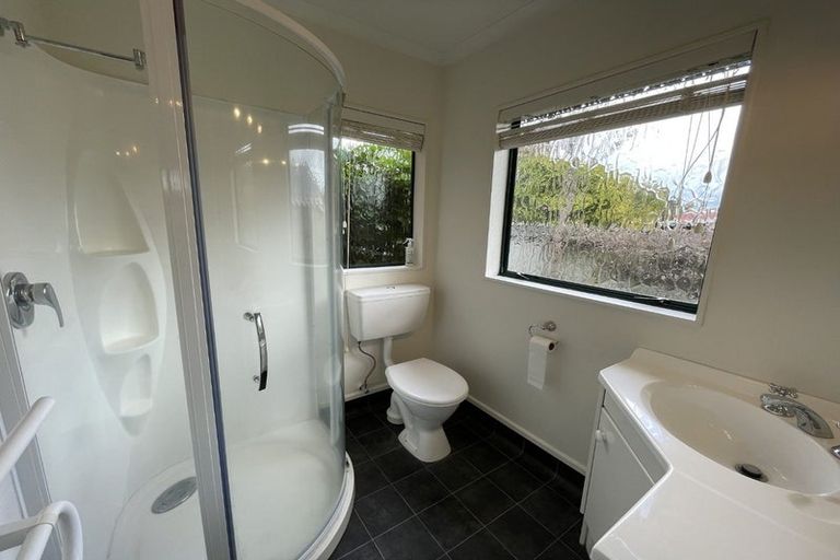 Photo of property in 13 Kingsgate Row, Havelock North, 4130
