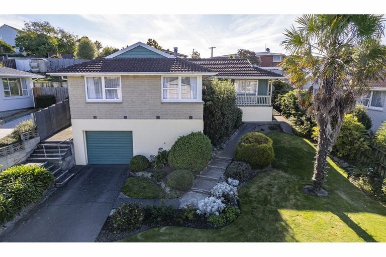 Photo of property in 16 Clyde Carr Crescent, Waimataitai, Timaru, 7910