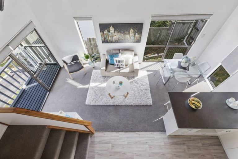 Photo of property in 18 Delshaw Avenue, Stanmore Bay, Whangaparaoa, 0932