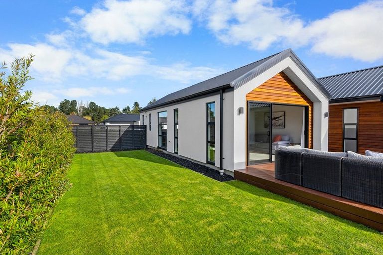 Photo of property in 3 Fry Place, Rolleston, 7614