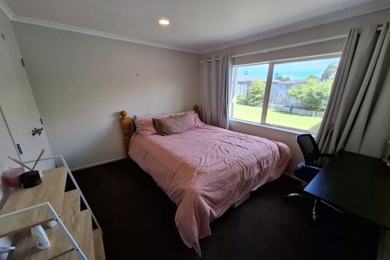 Photo of property in 6b Faber Place, Inglewood, 4330