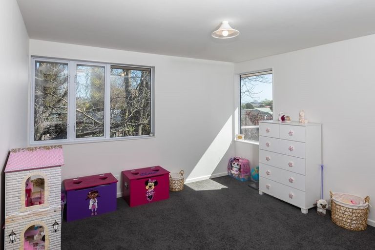 Photo of property in 249 Fifield Terrace, Opawa, Christchurch, 8023