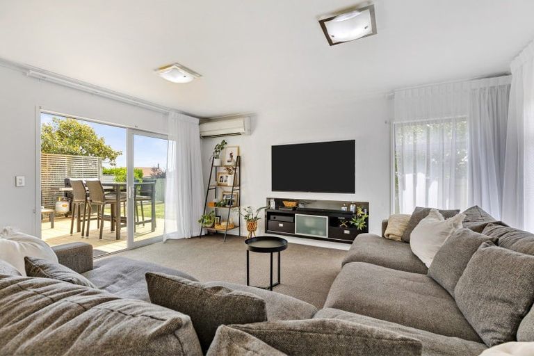 Photo of property in 17 Windsor Street, Richmond Heights, Taupo, 3330