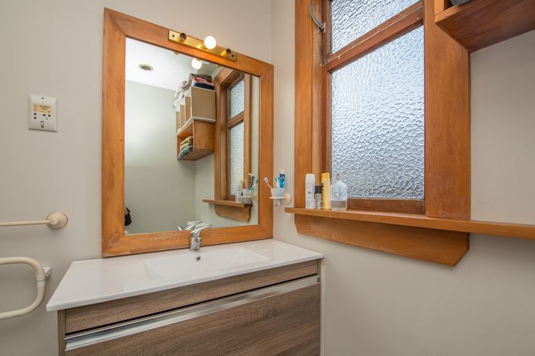 Photo of property in 96 Woodham Road, Linwood, Christchurch, 8062