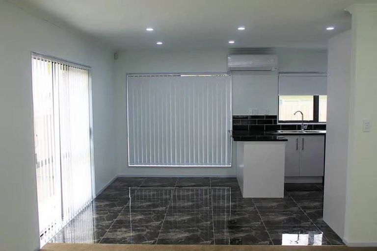 Photo of property in 65a Alfriston Road, Manurewa East, Auckland, 2102