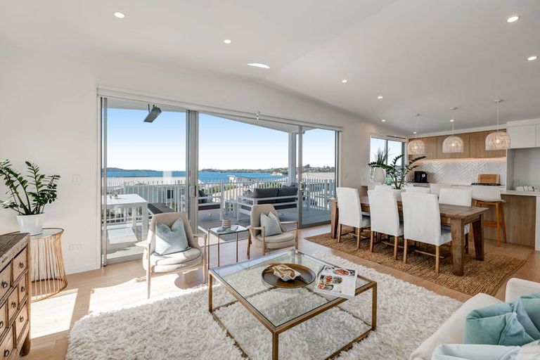 Photo of property in 5 Aurora Avenue, Snells Beach, 0920