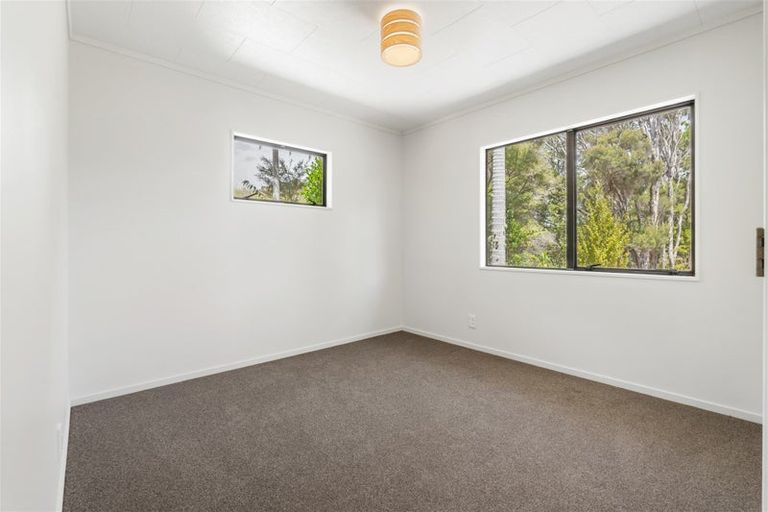 Photo of property in 79 Yorke Road, Haruru, 0204